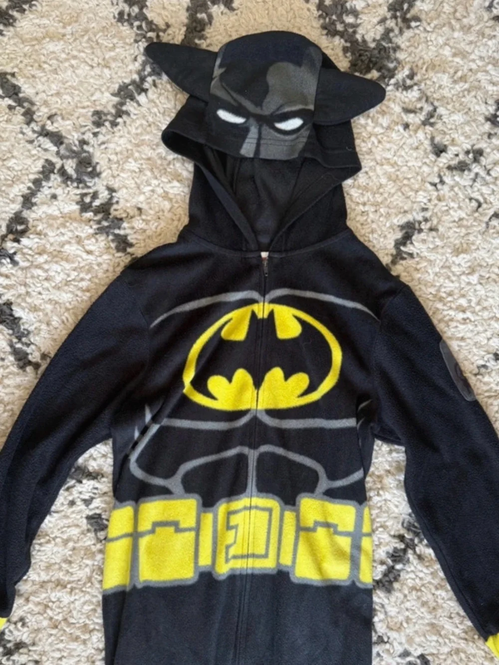 Lego Batman Kids Black & Yellow Hooded Onesie pjs size 8